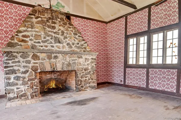 $869,000 | 139 Watch Hill Road, Cortlandt Manor, NY 10567