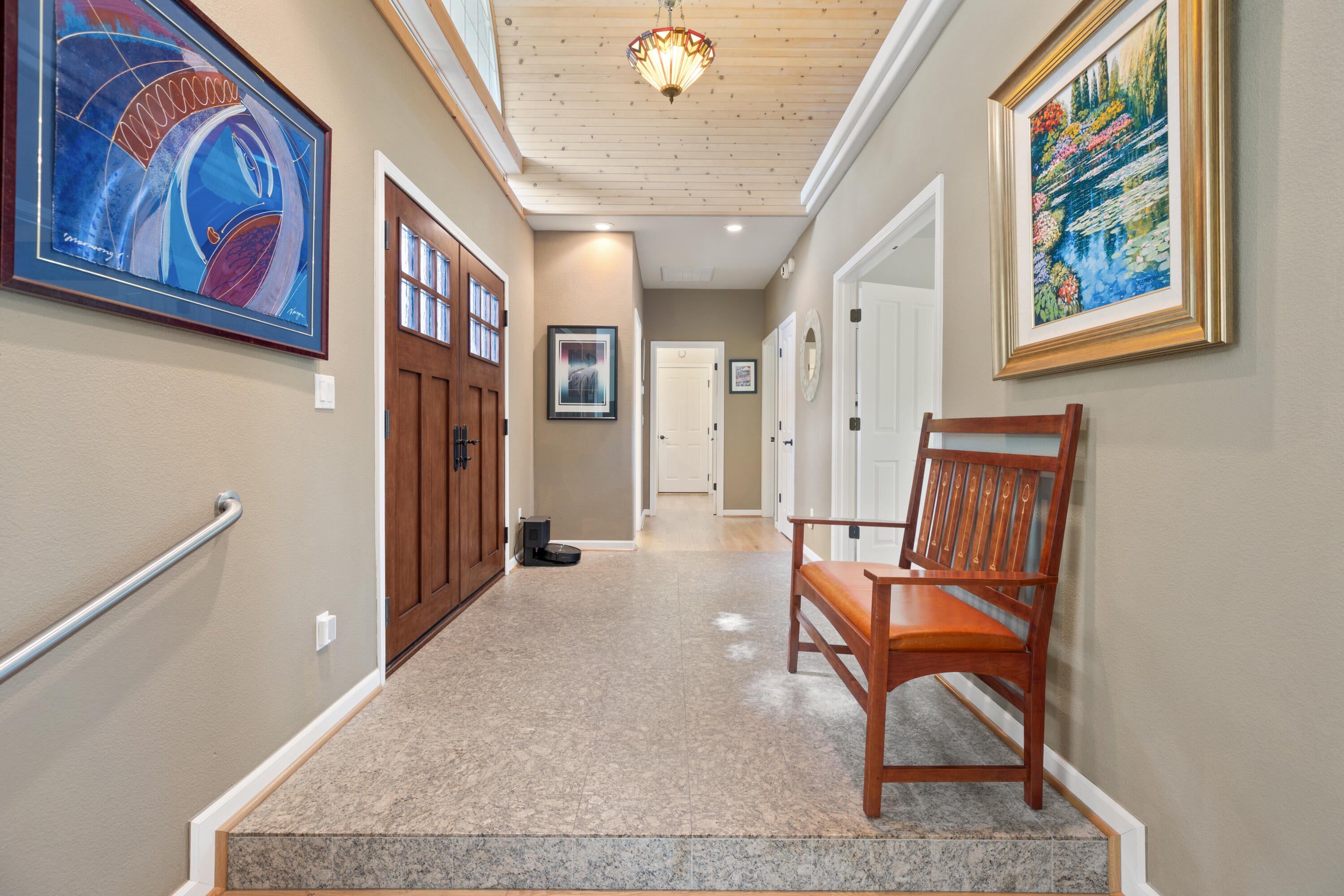 5668 Upper River Road Grants Pass, OR 97526 - Photo 7 of 50 Front entrance with accessible grab bar