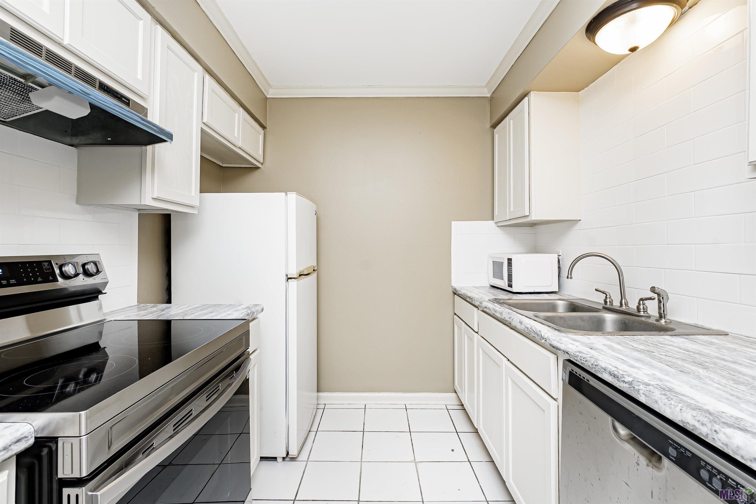 16023 Derby Avenue Baton Rouge, LA 70816 - Photo 6 of 13