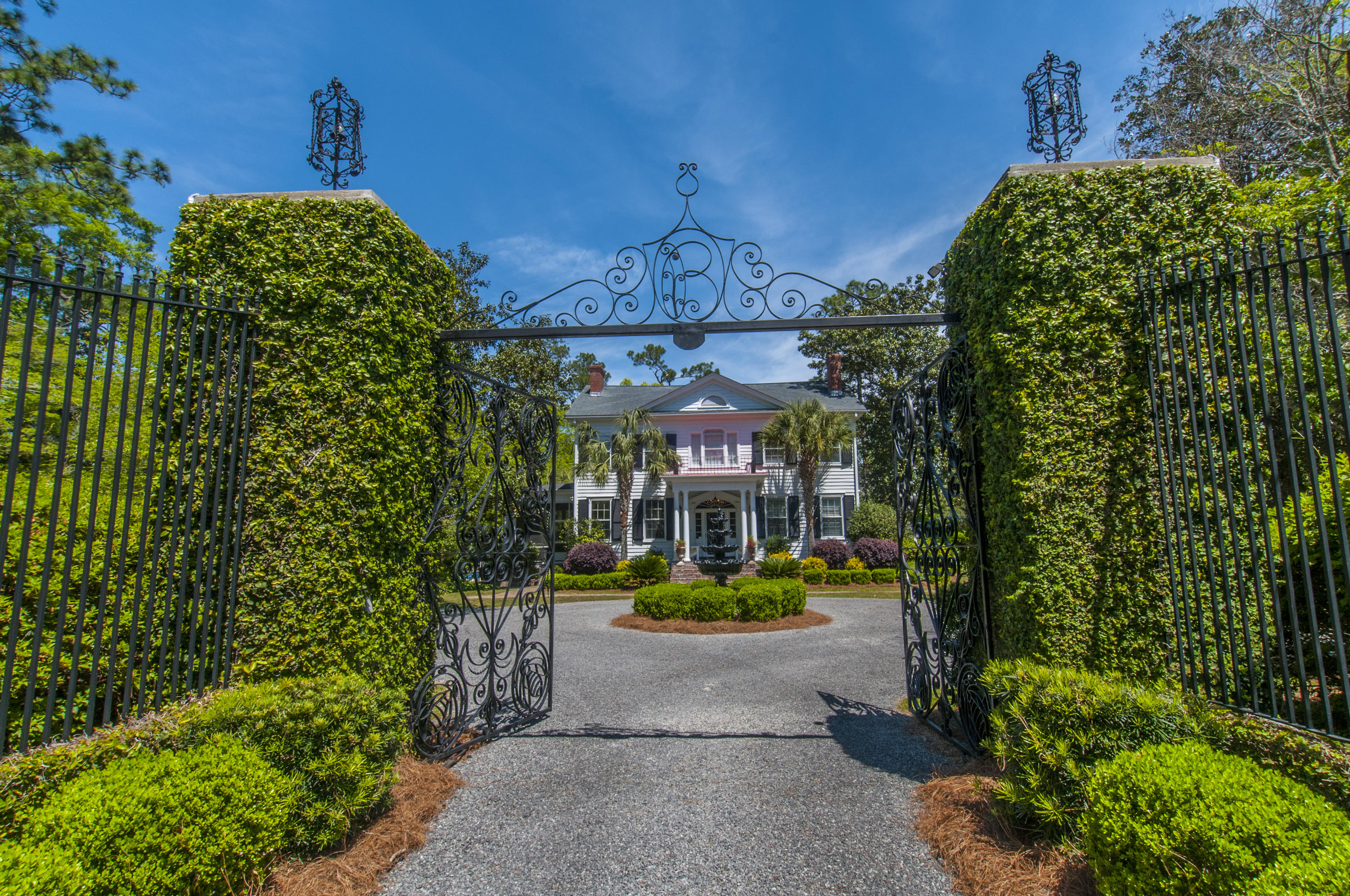 205 Golf Road Summerville, SC 29483 - Photo 2 of 100 1 Front outside gate