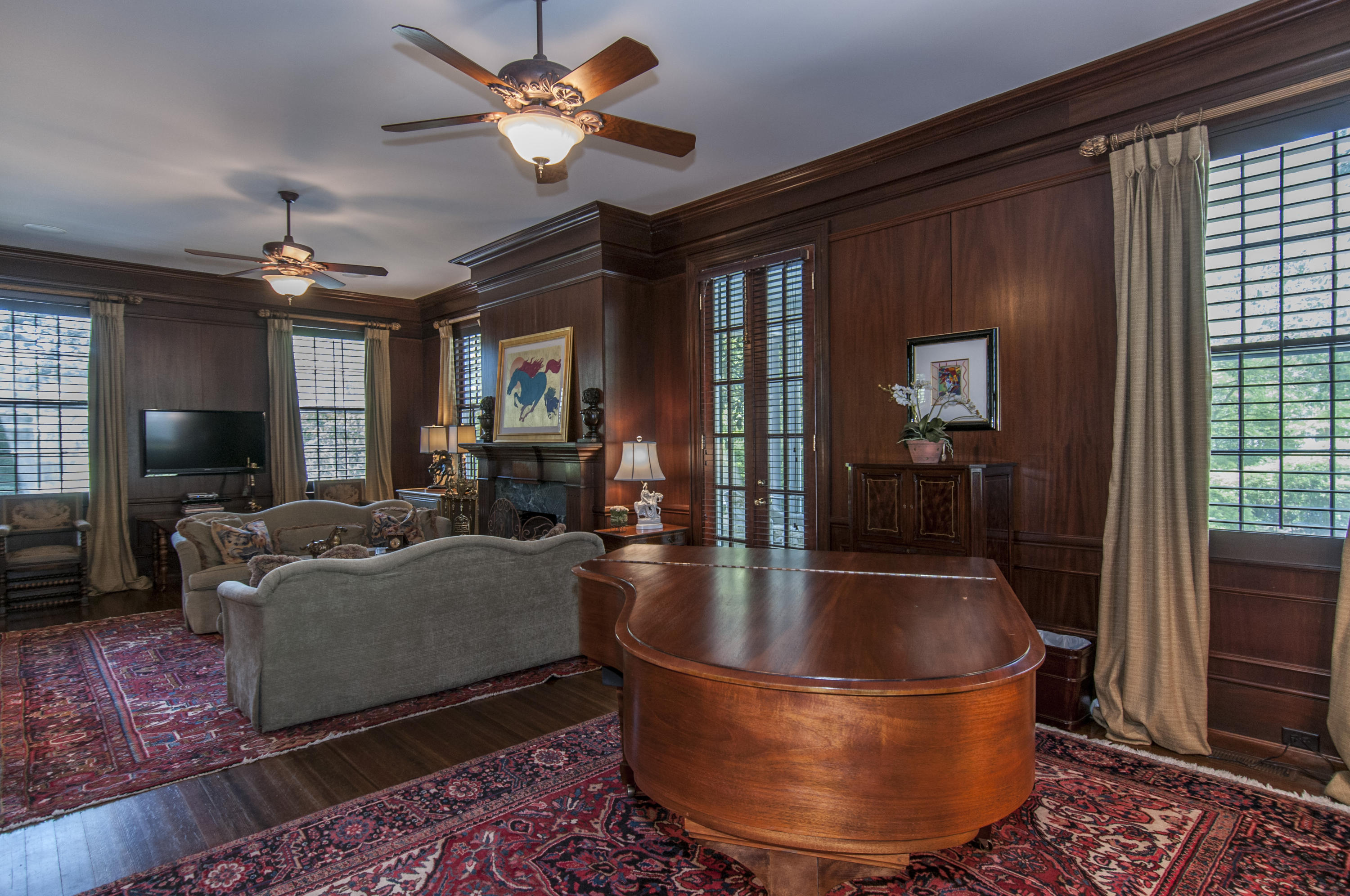 205 Golf Road Summerville, SC 29483 - Photo 19 of 100 16 Library 3