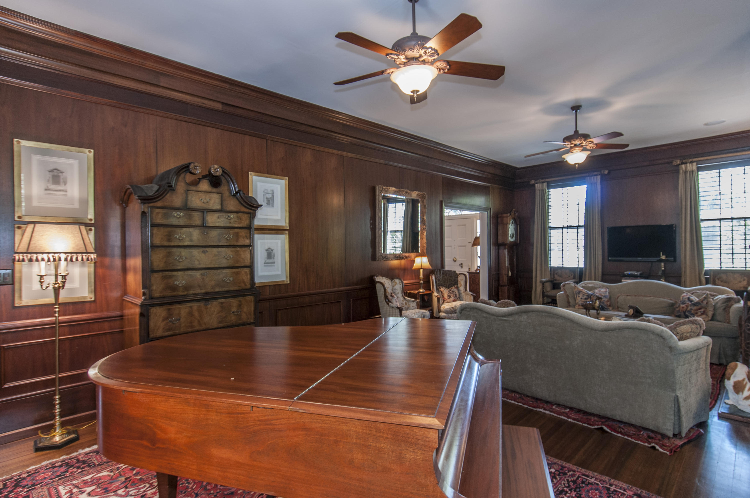 205 Golf Road Summerville, SC 29483 - Photo 20 of 100 17 Library 4