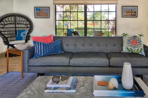 $1,885,000 | 608 Gladstone Lane, Holmes Beach, FL 34217