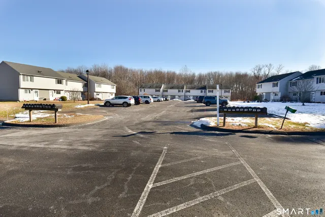 a view of yard with trees