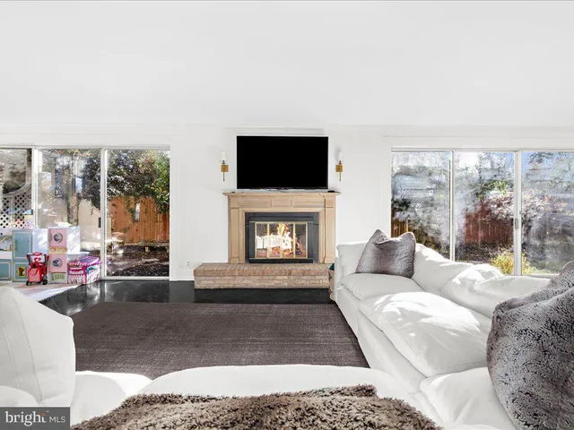 $950,000 | 4332 North Charles Street, Baltimore, MD 21218