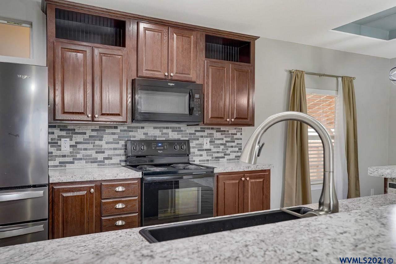 5166 Silver ( Loop, Unit 238 Salem, OR 97305 - Photo 19 of 39