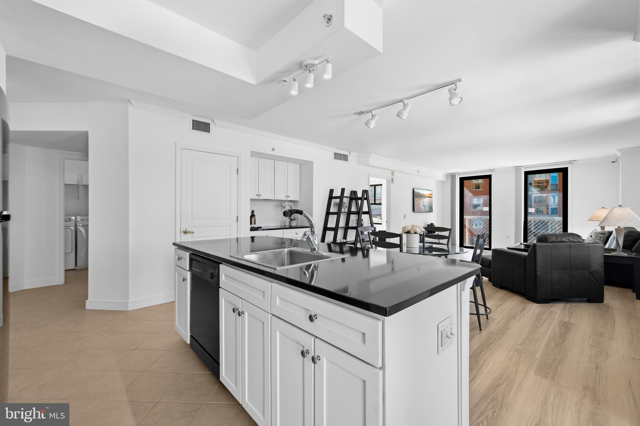 616 E Street Northwest, Unit 614 Washington, DC 20004 - Photo 9 of 53