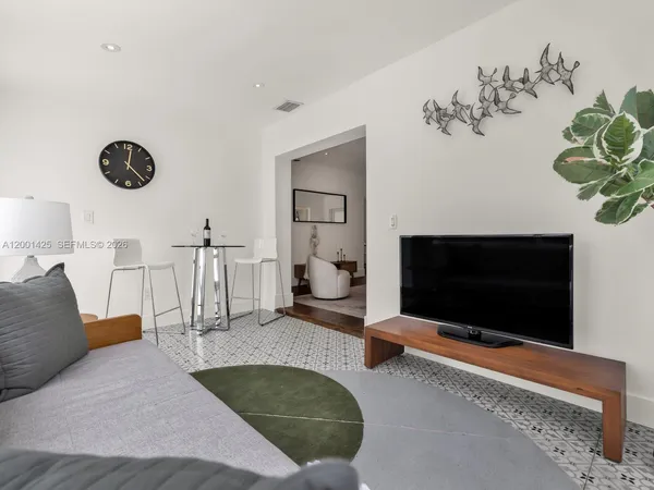 $799,000 | 118 Northwest 103rd Street, Miami Shores, FL 33150