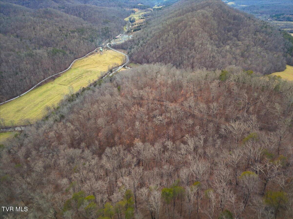 118 Providence Road Sneedville, TN 37869 - Photo 5 of 61 49-118 Providence rd 2nd-15