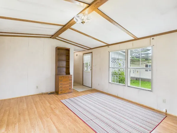 $64,900 | 13 Highway 145, Colebrook, NH 03576