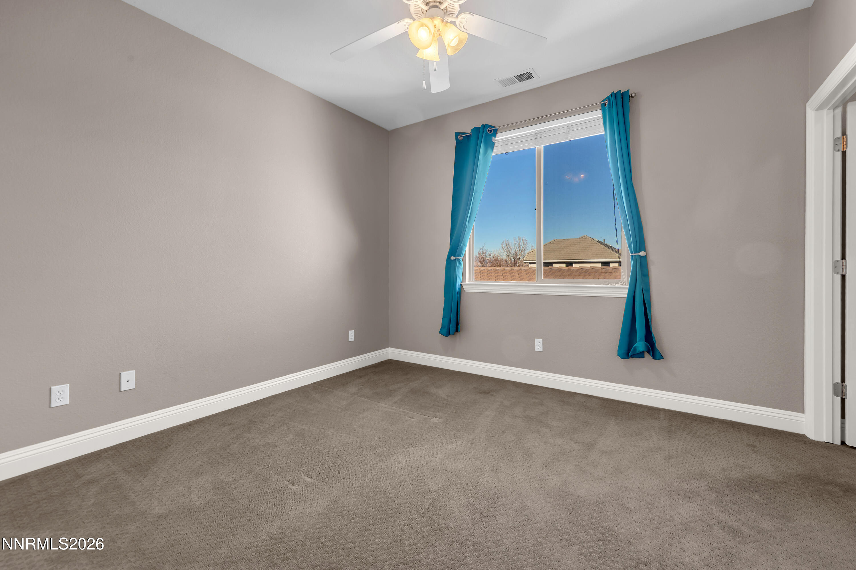 645 Paso Fino Court Reno, NV 89521 - Photo 49 of 62 PasoFino645-051