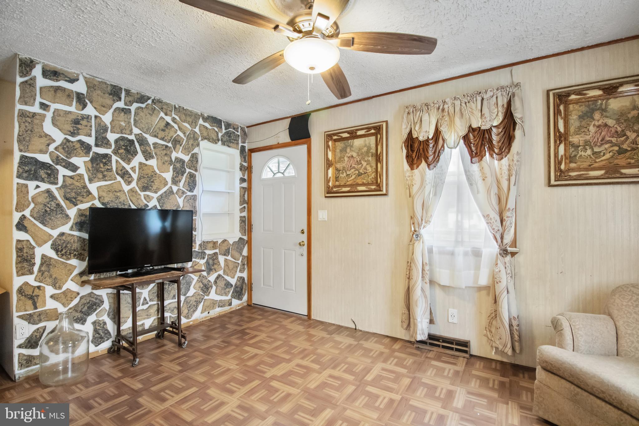 153 Colin Road Williamstown, NJ 08094 - Photo 7 of 15 Gallery Image 7