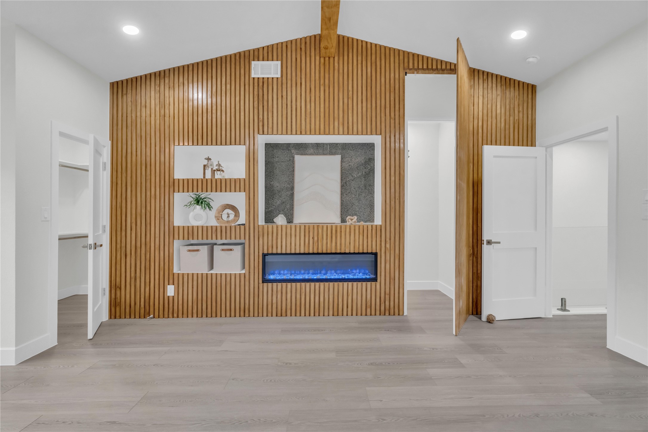 30 Regency Montgomery, TX 77356 - Photo 26 of 47 a view of an entryway door