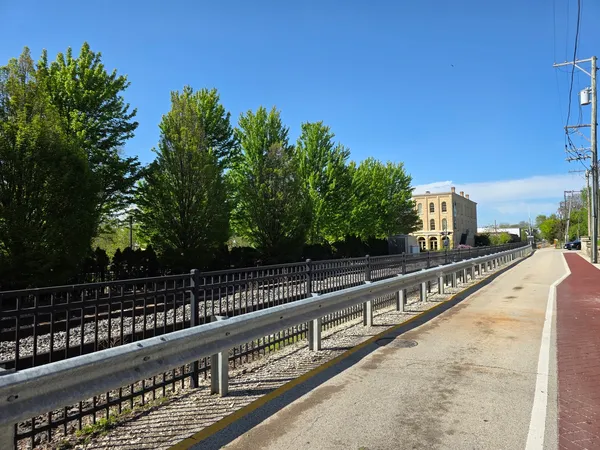 $1,000 | 809 South State Street, Unit 3, Lockport, IL 60441