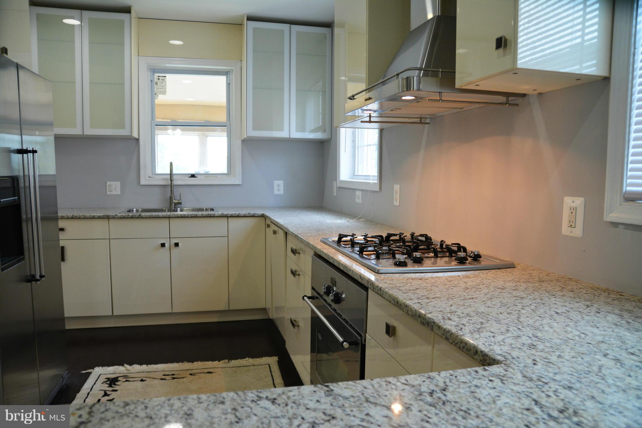 3964 2nd Street Southwest Washington, DC 20032 - Photo 8 of 27 Kitchen