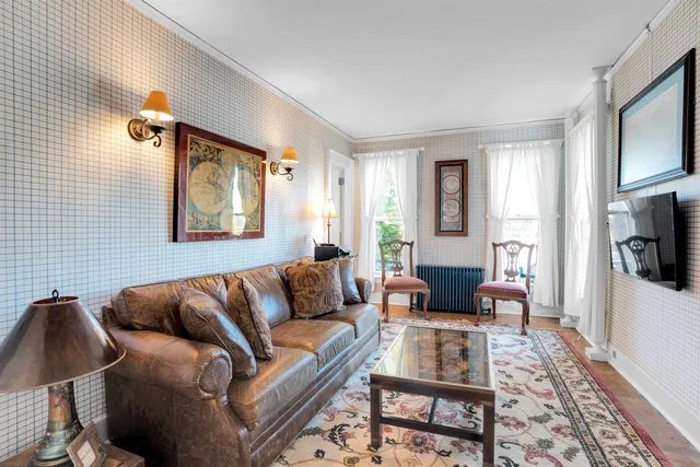 $1,400,000 | 505 Deweys Mills Road, Hartford, VT 05059