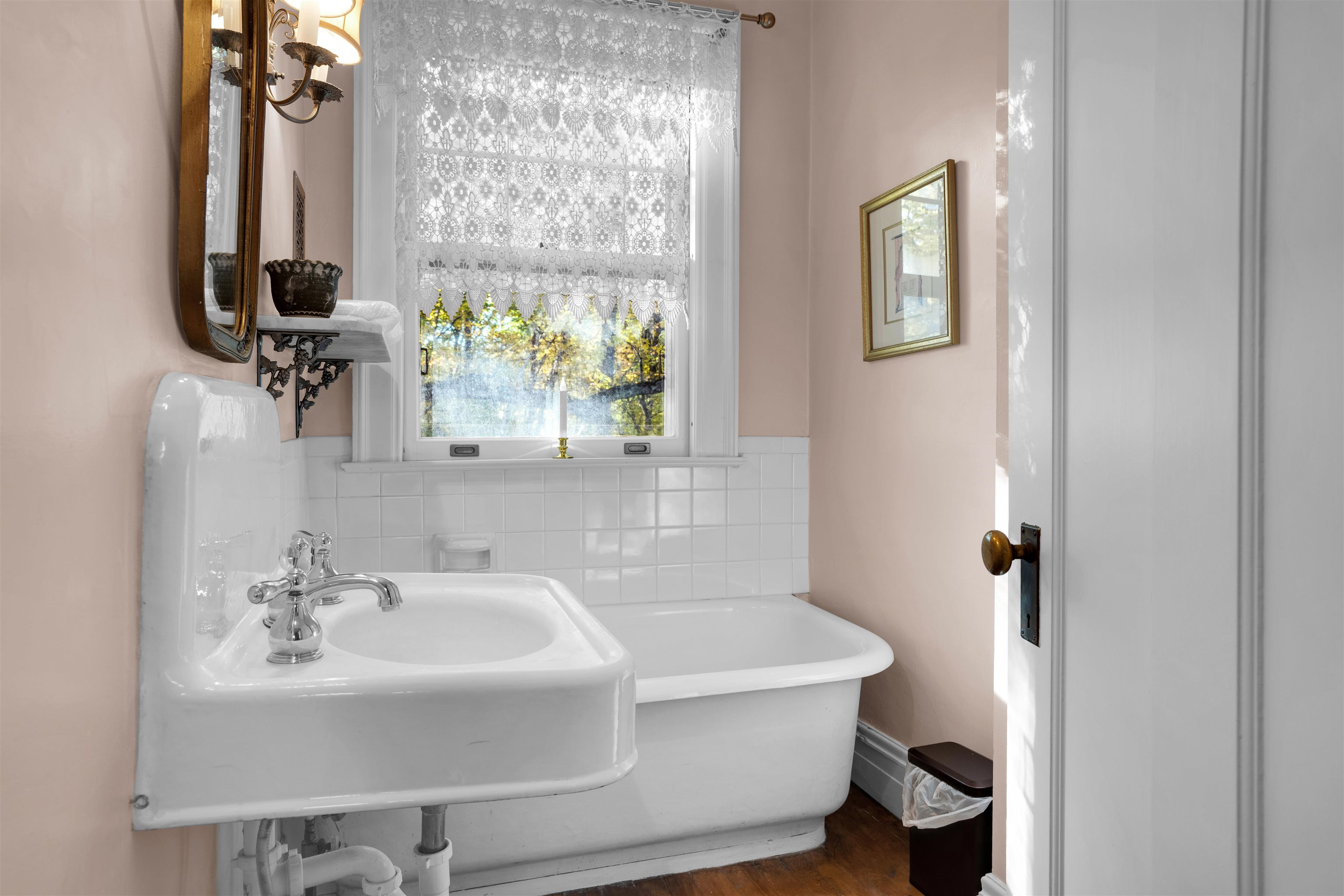 505 Deweys Mills Road Hartford, VT 05059 - Photo 18 of 58