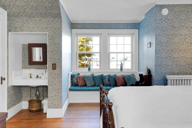 $1,400,000 | 505 Deweys Mills Road, Hartford, VT 05059