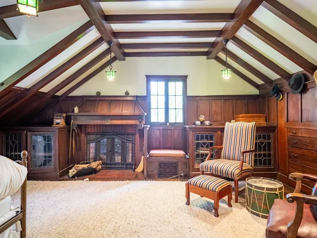 $1,400,000 | 505 Deweys Mills Road, Hartford, VT 05059