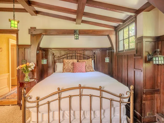 $1,400,000 | 505 Deweys Mills Road, Hartford, VT 05059