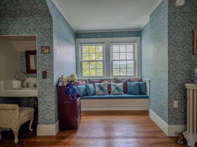 $1,400,000 | 505 Deweys Mills Road, Hartford, VT 05059