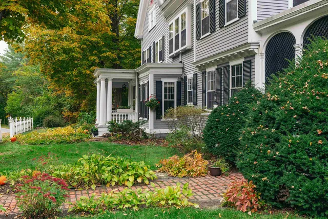 $1,400,000 | 505 Deweys Mills Road, Hartford, VT 05059