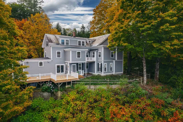 $1,400,000 | 505 Deweys Mills Road, Hartford, VT 05059
