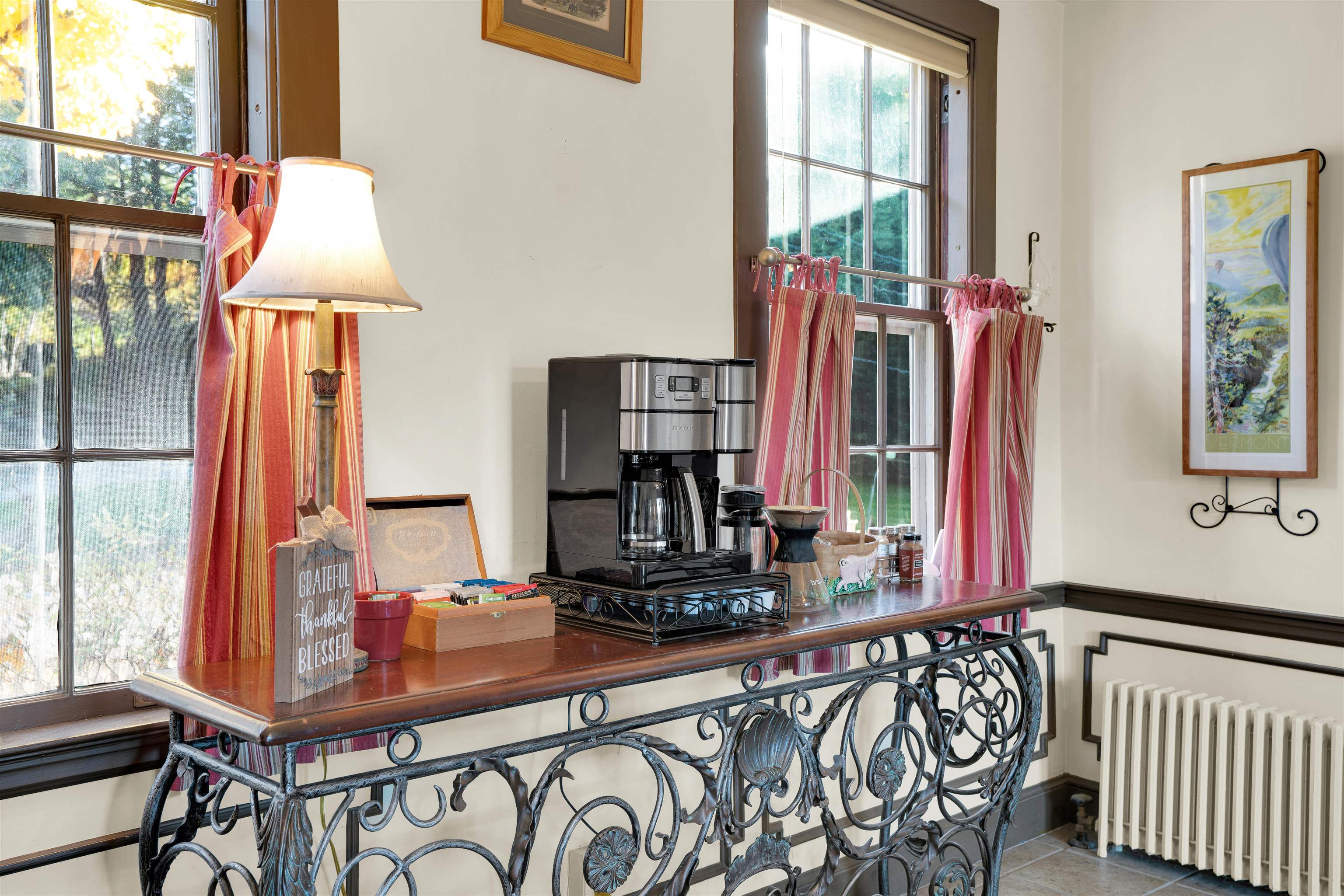 505 Deweys Mills Road Hartford, VT 05059 - Photo 8 of 58