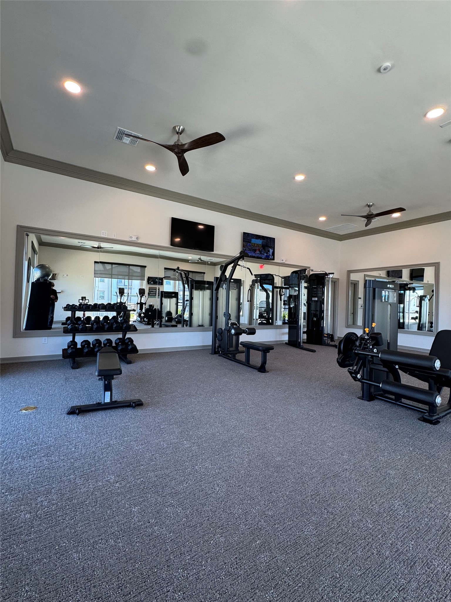 691 Union Chapel Road, Unit B1 Cedar Creek, TX 78612 - Photo 24 of 28 State of the Art Fitness Center
