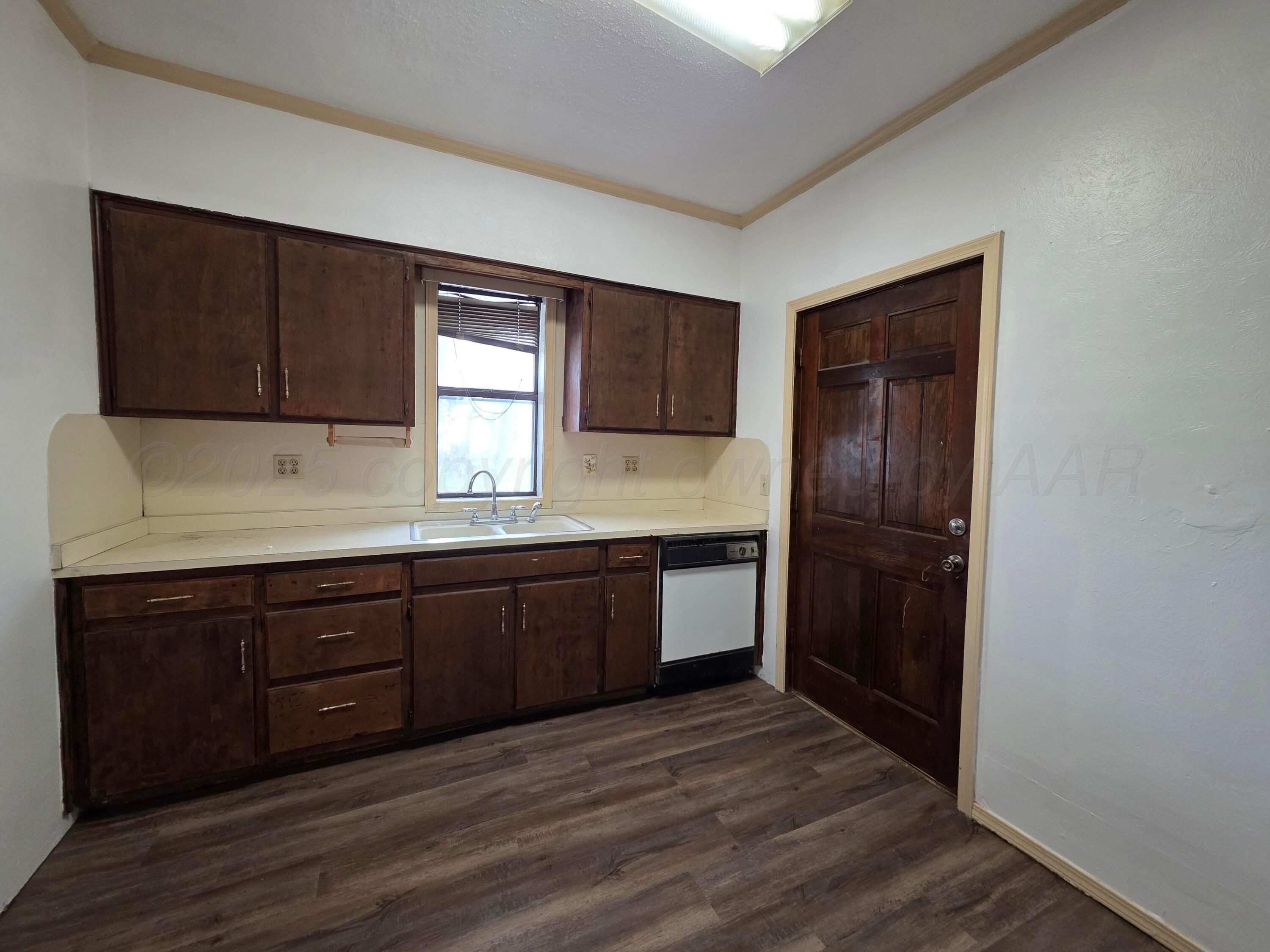 810 South Adams Street Amarillo, TX 79101 - Photo 4 of 28 kitchen
