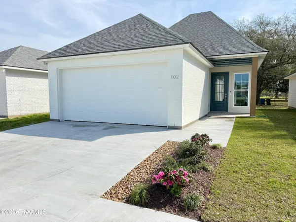 $243,400 | 102 Fig Street, Lafayette, LA 70506