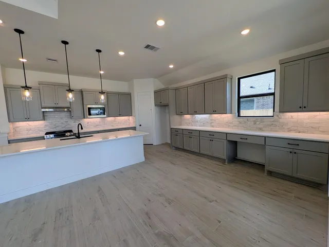 $482,415 | 18023 Brennie Bird Lane, Conroe, TX 77302