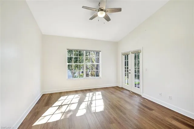 $389,500 | 675 Wiggins Lake Drive, Unit 202, Naples, FL 34110