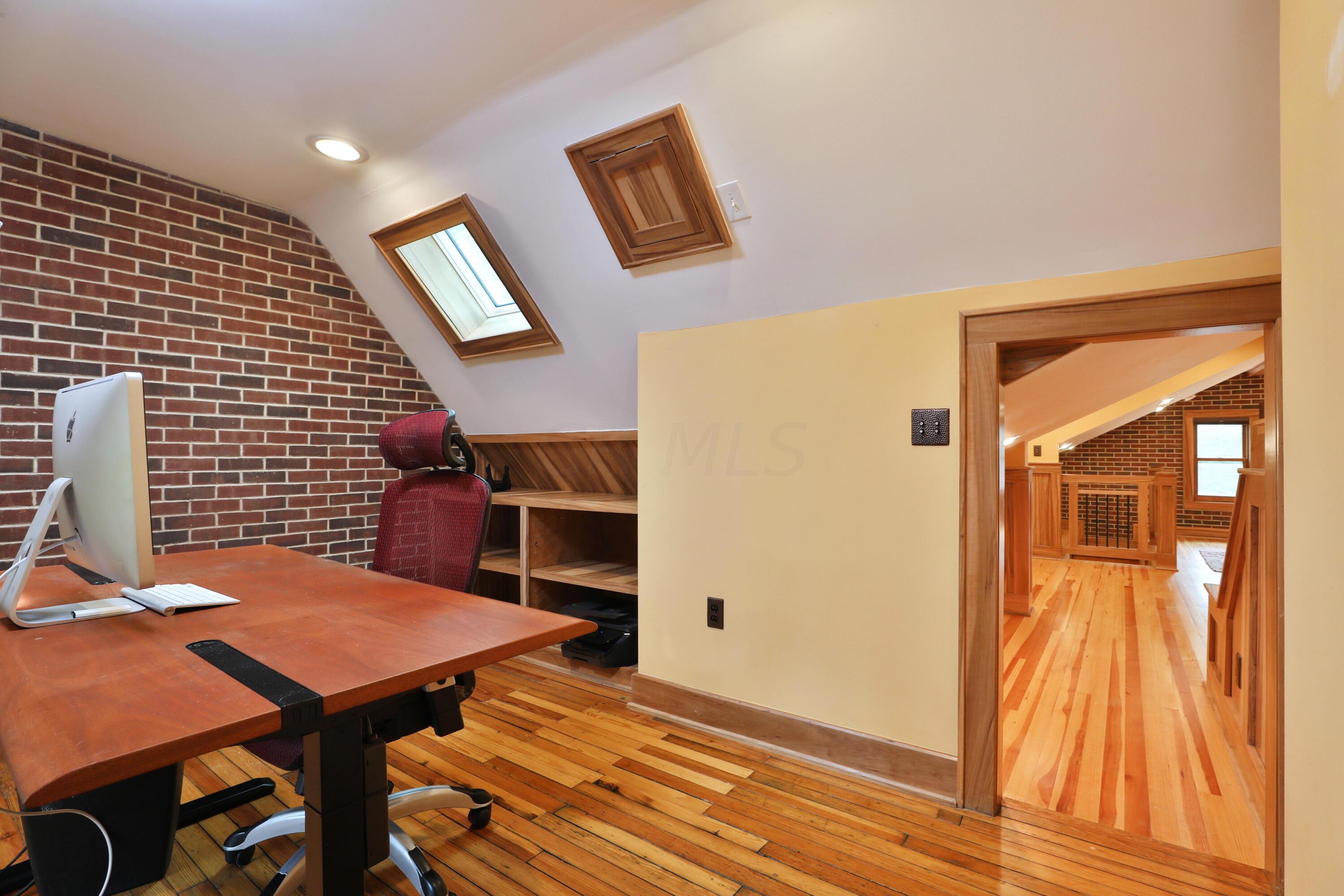 3063 Midgard Road Columbus, OH 43202 - Photo 58 of 83 Den