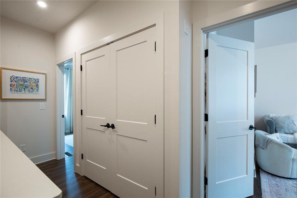 4437 Buckley Way Atlanta, GA 30342 - Photo 20 of 38