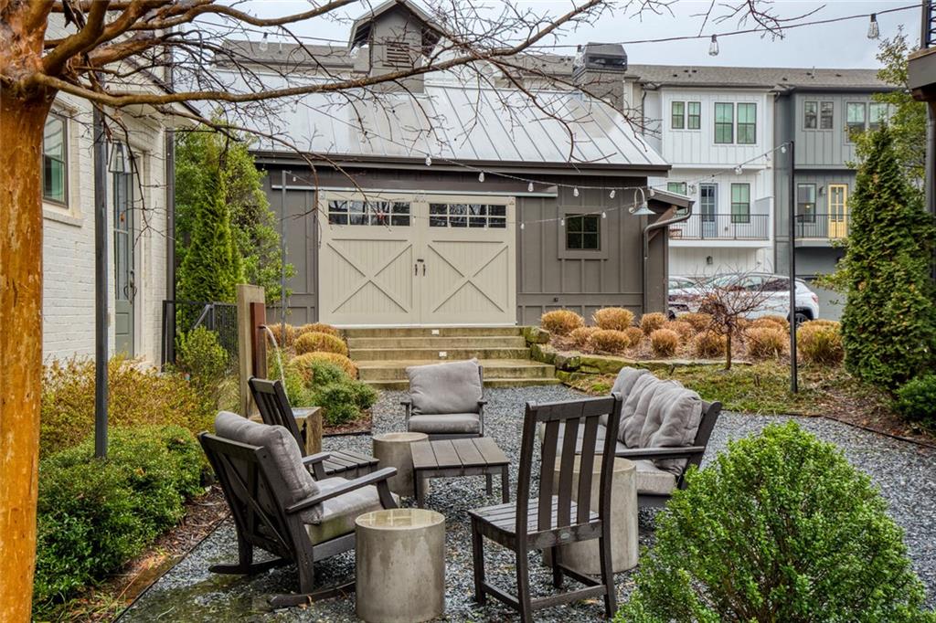 4437 Buckley Way Atlanta, GA 30342 - Photo 33 of 38