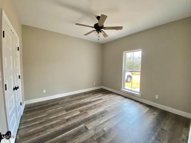 1096 Rock Ranch Road Carriere, MS 39426 - Photo 14 of 27 middle bed
