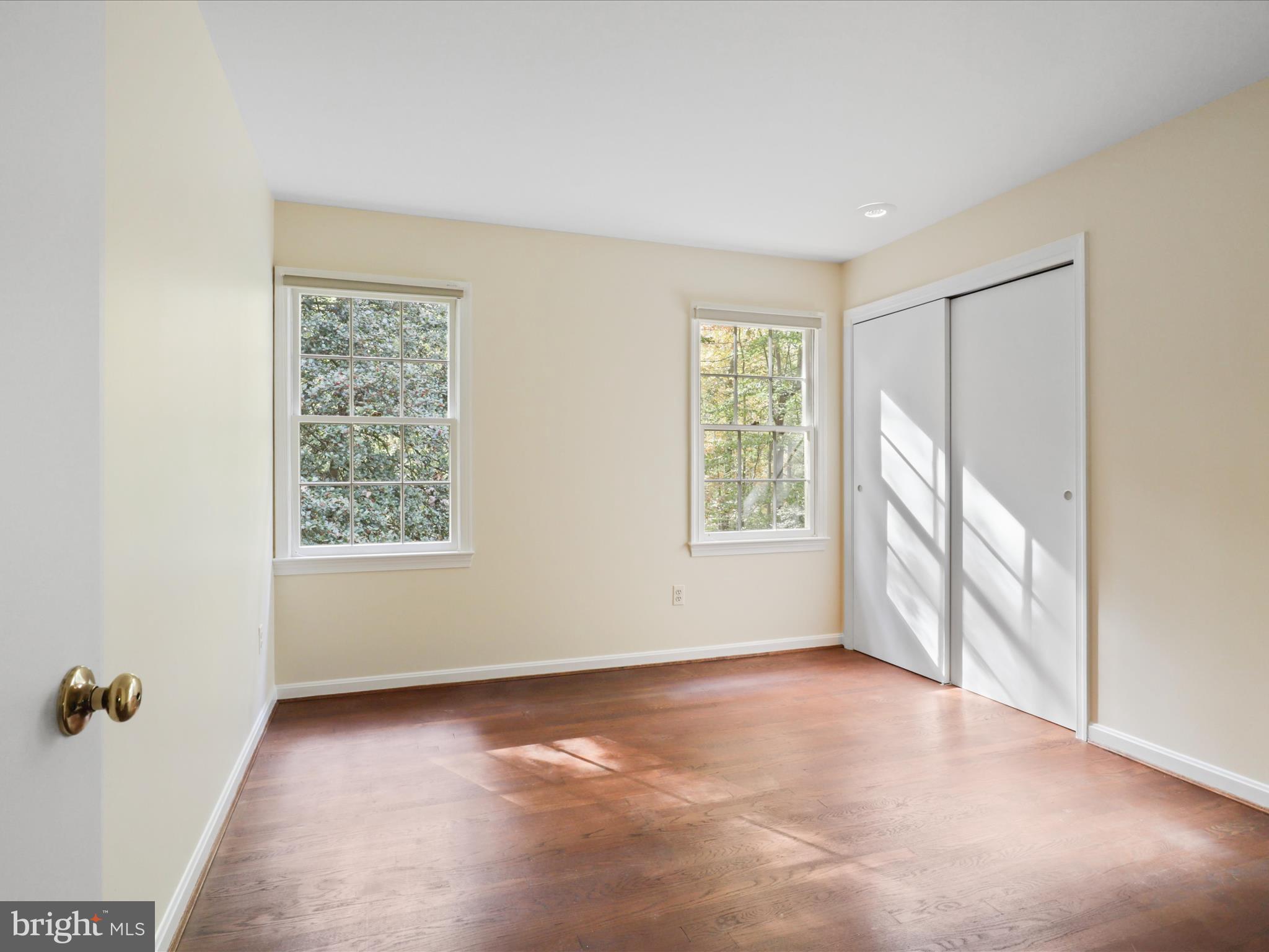 12134 Beaver Creek Road Clifton, VA 20124 - Photo 29 of 44 Bedroom