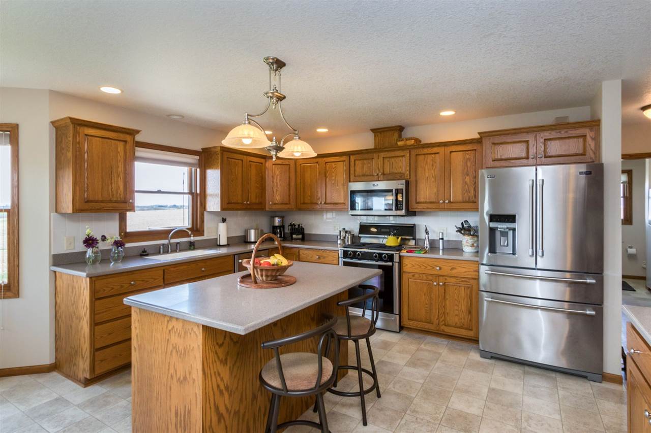 3331 Bayertown Road Southwest Riverside, IA 52327 - Photo 18 of 46 Gallery Image 18