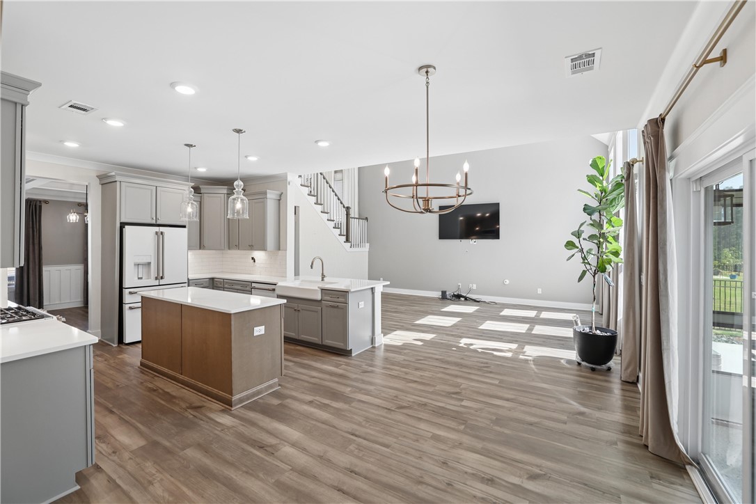 135 Ridgeline Row Central, SC 29630 - Photo 8 of 25