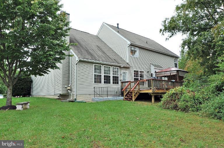 13605 England Court Laurel, MD 20708 - Photo 23 of 24 Exterior (Rear)