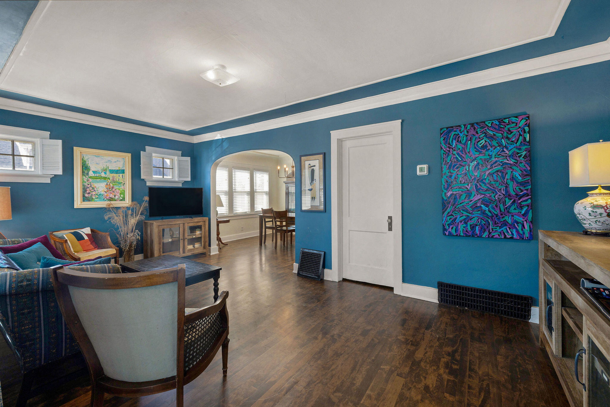 1201 North 46th Street Milwaukee, WI 53208 - Photo 4 of 25 Open to Dining Room