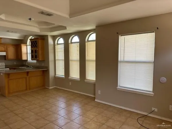 $825 | 1007 Cedarwood Drive, Rio Grande City, TX 78582