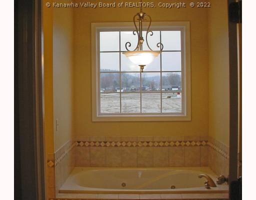 25 Radwin Drive Winfield, WV 25213 - Photo 7 of 8 Master Bath/Spa.