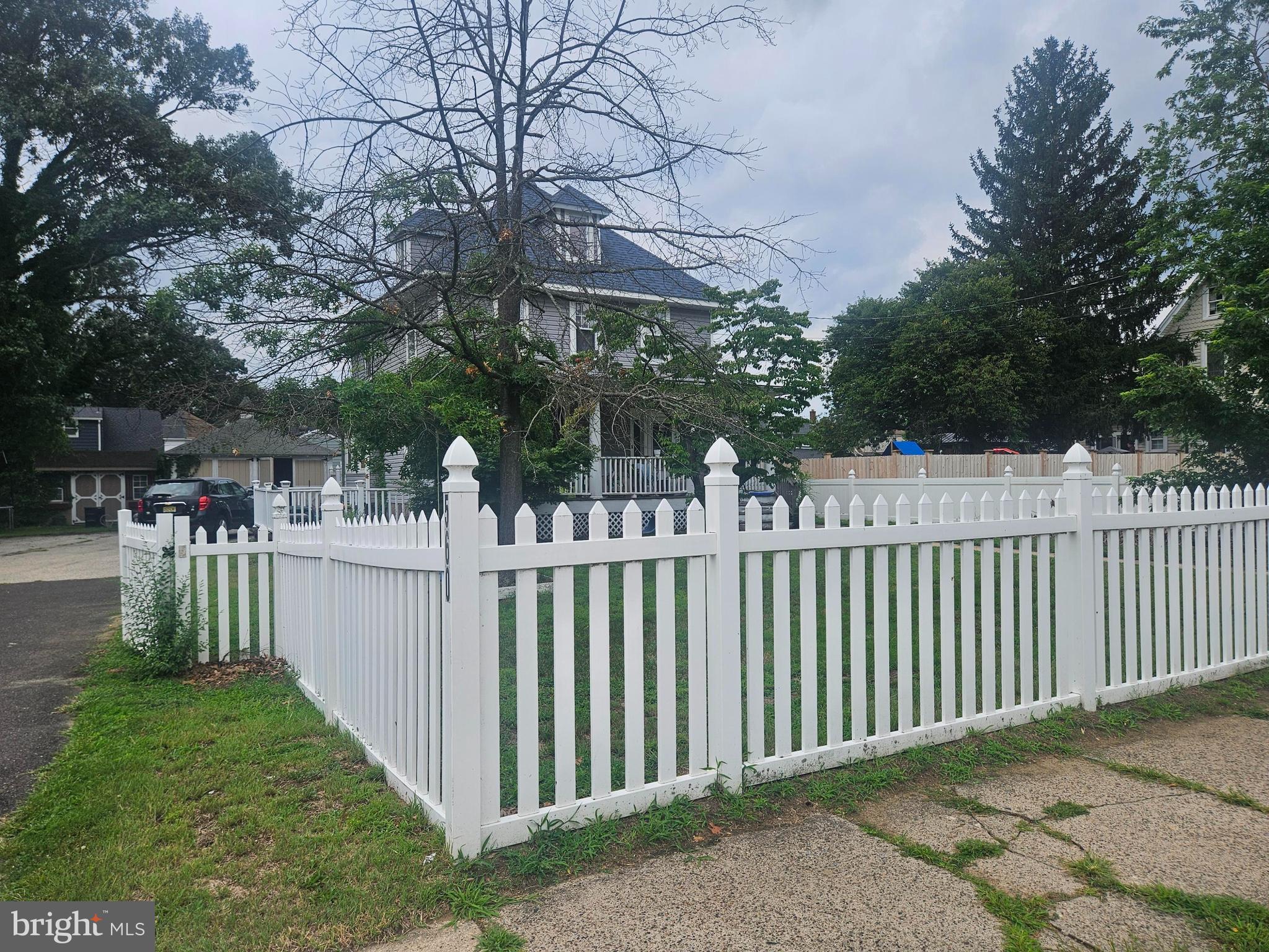 560 South Fairview Street Riverside, NJ 08075 - Photo 2 of 3 Gallery Image 2