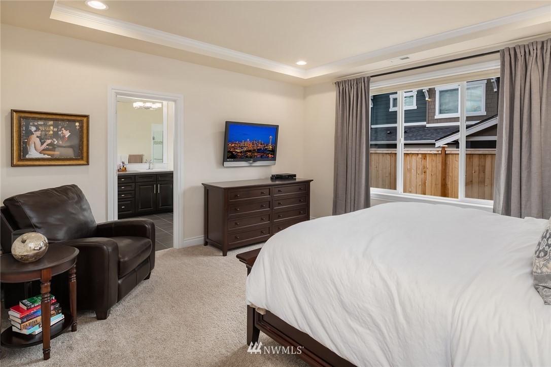 20127 126th Avenue Northeast Bothell, WA 98011 - Photo 8 of 25 Gallery Image 8