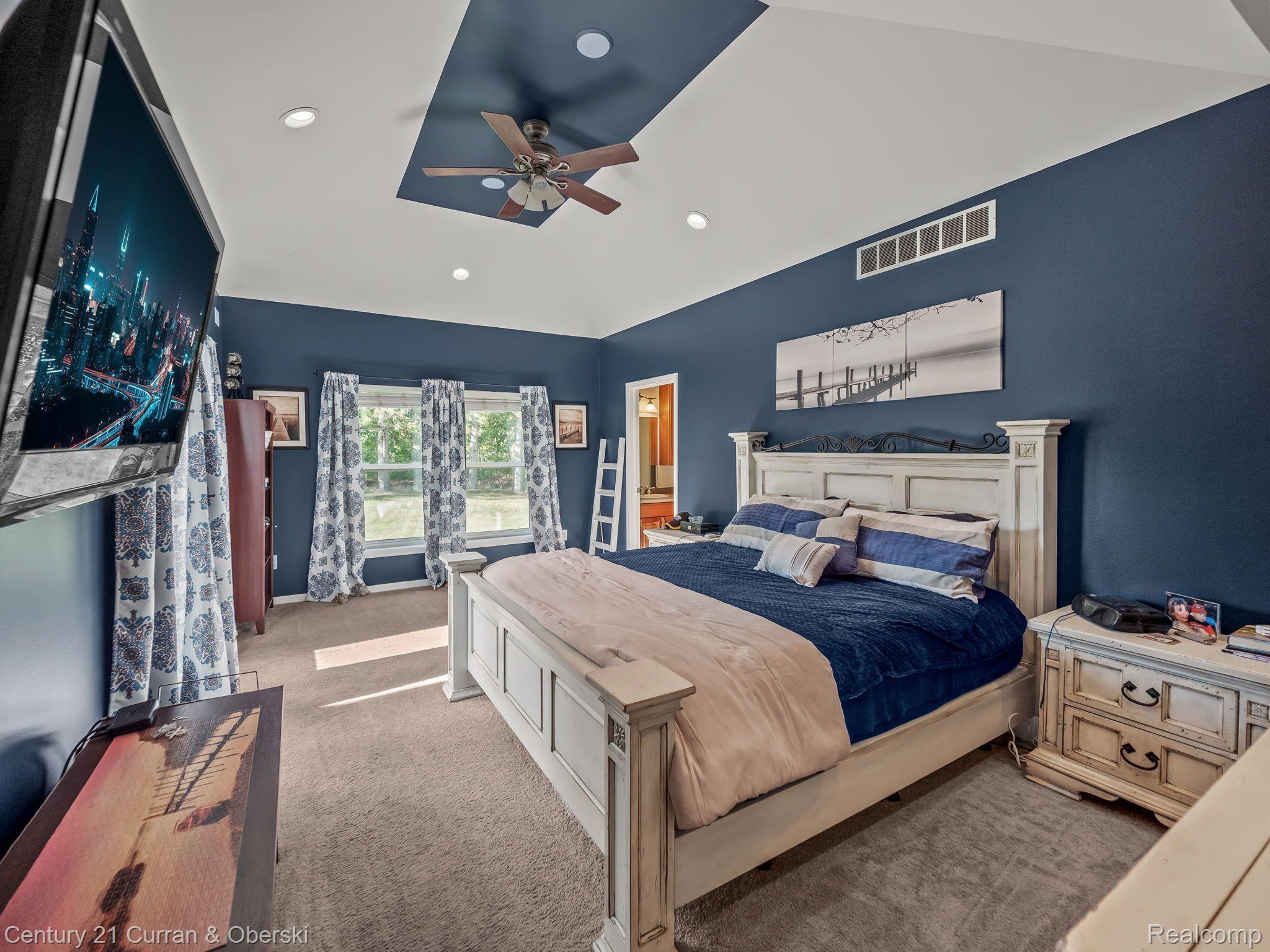 4575 East Clyde Road Howell, MI 48855 - Photo 17 of 35 Gallery Image 17