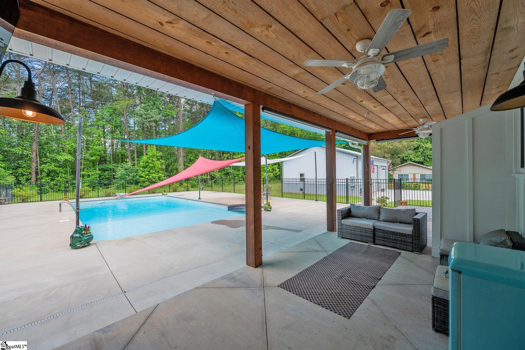 508 Forest Drive Landrum, SC 29356 - Photo 38 of 48