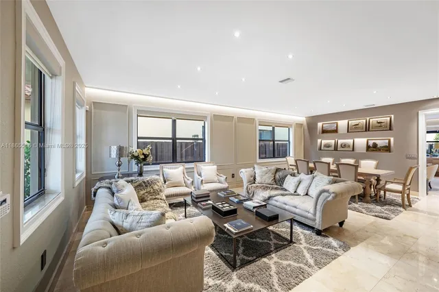 $1,090,000 | 9835 Northwest 86th Terrace, Doral, FL 33178