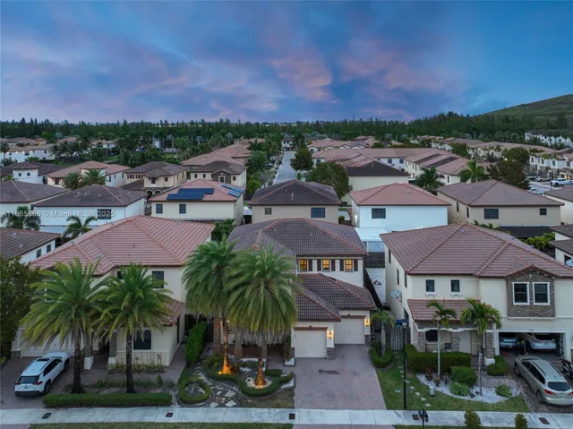 $1,090,000 | 9835 Northwest 86th Terrace, Doral, FL 33178